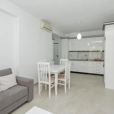 Modern One Bedroom On Prime Location Apartman Vlora