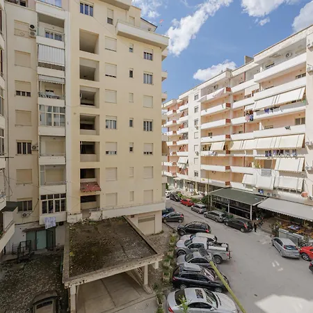 Modern One Bedroom On Prime Location *